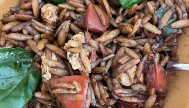 Classic Caprese Orzo Salad